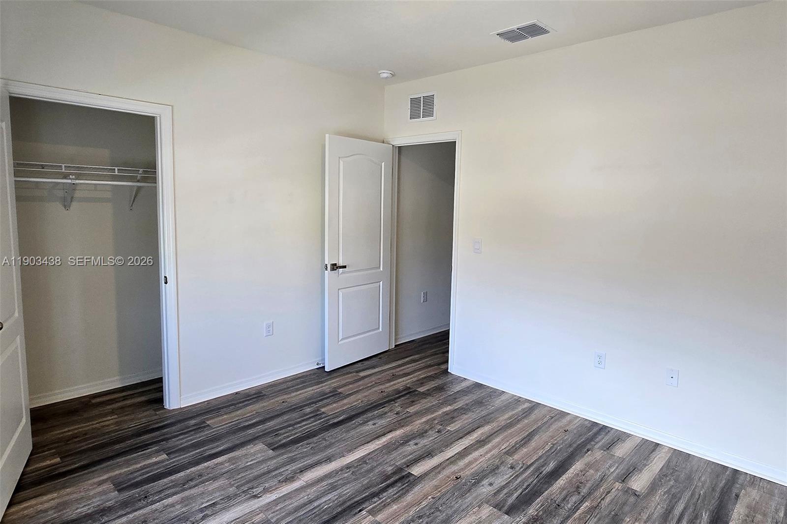 2722 Numa Falls Avenue — photo 10