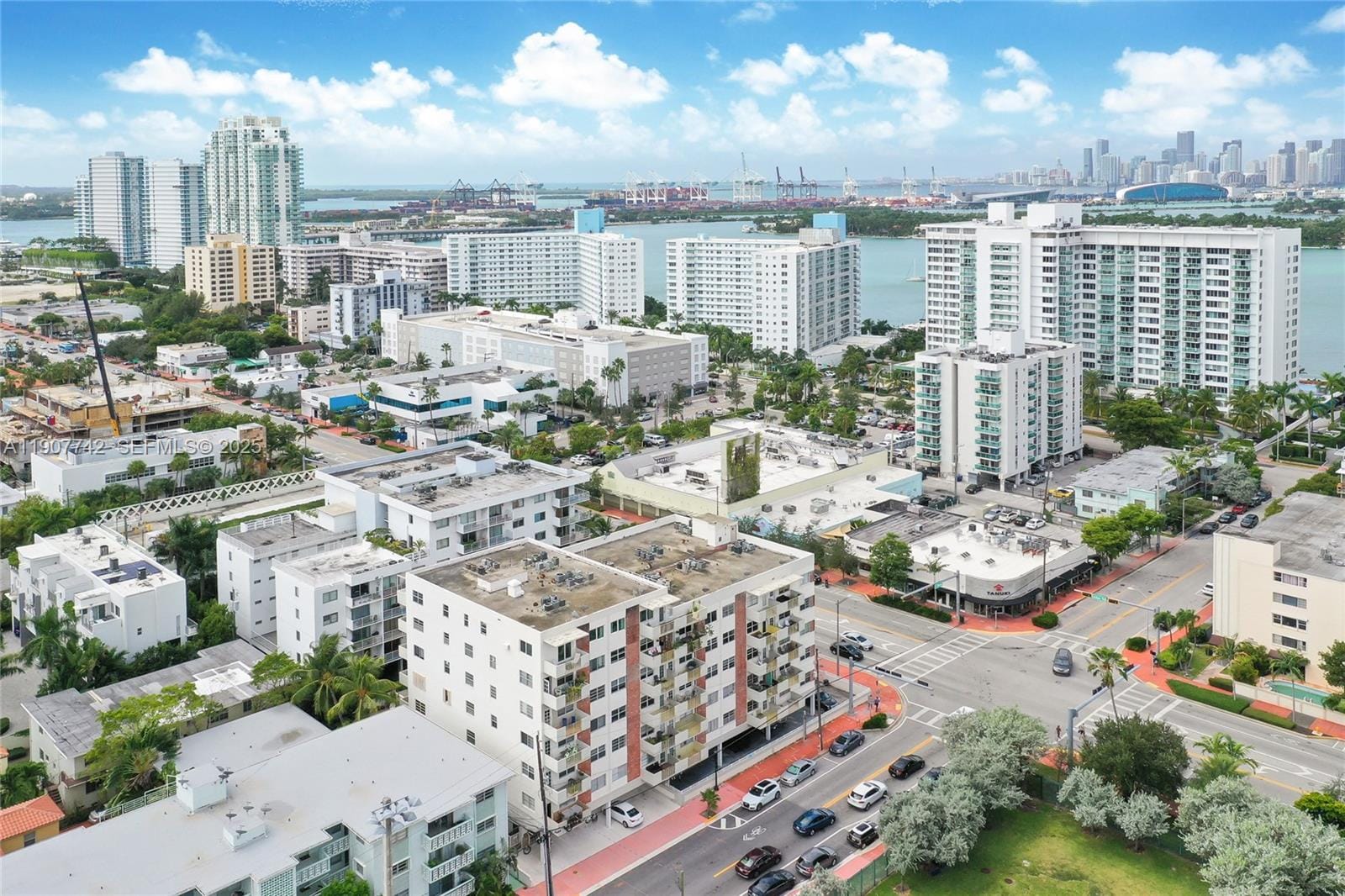 1130 11th Street 4J, Miami Beach, FL 33139