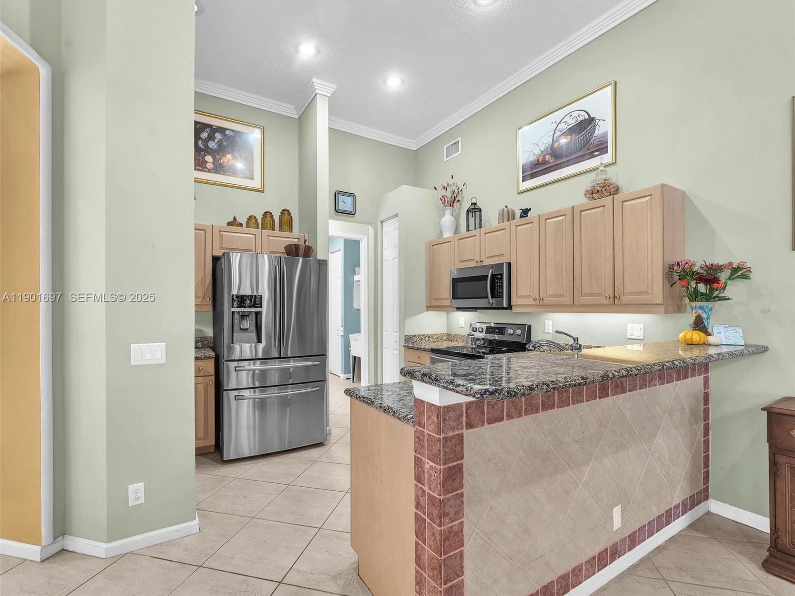 302 NW 120th Drive — photo 8