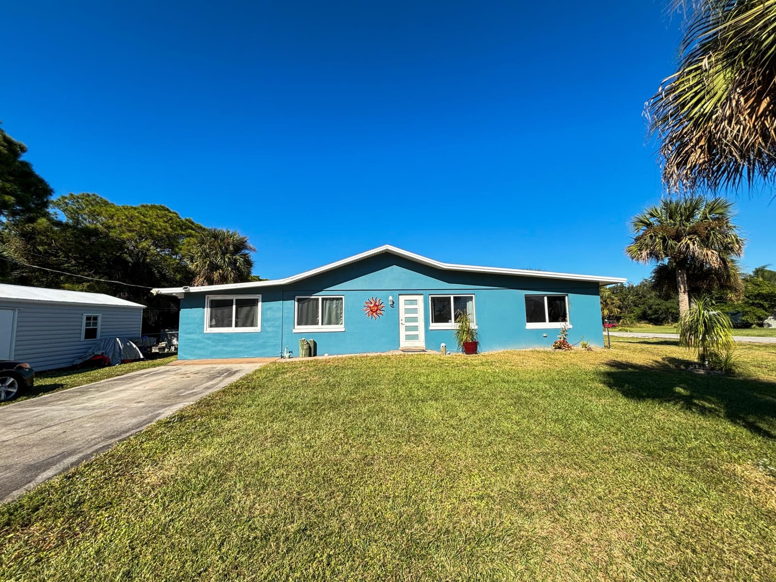 5140 65th Street, Vero Beach, FL 32967