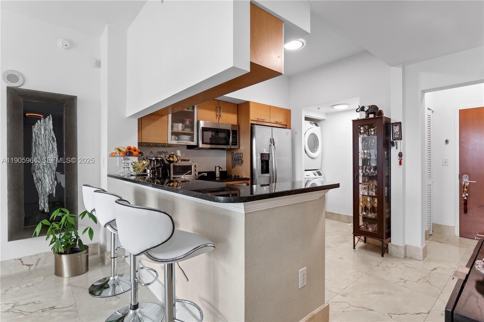 31 SE 5th Street 4018 — photo 7