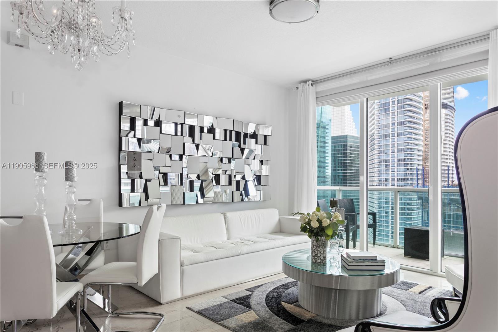 31 SE 5th Street 4018, Miami, FL 33131, Miami