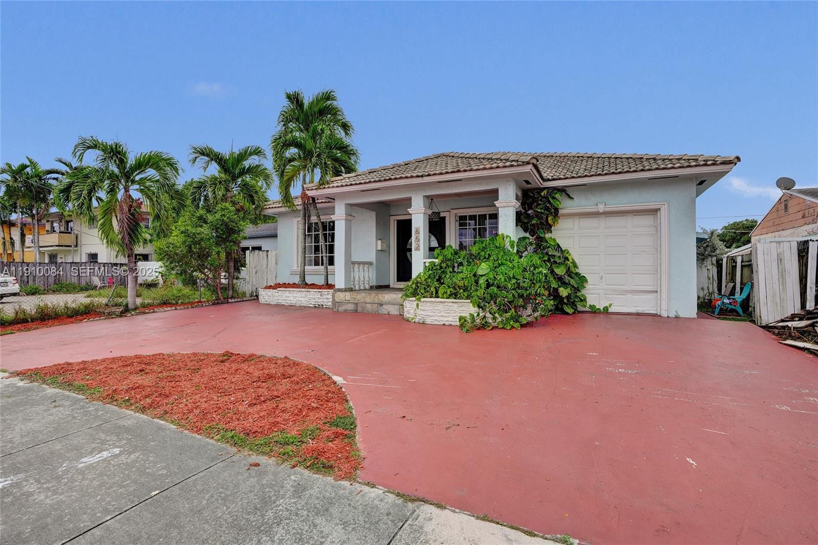 652 SE 8th Street, Hialeah, FL 33010