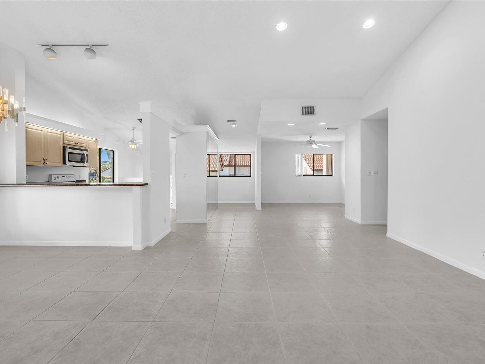 10694 Ocean Palm Way 202, Boynton Beach, FL 33437 photo 4