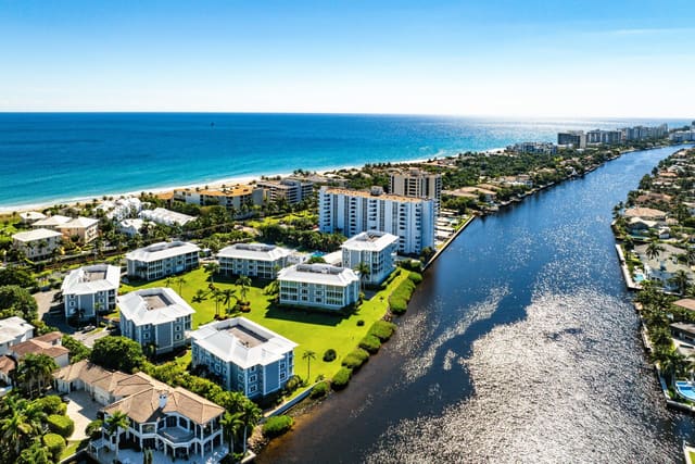 2150 S Ocean Boulevard 6b, sold in Bermuda High West, Delray Beach, FL