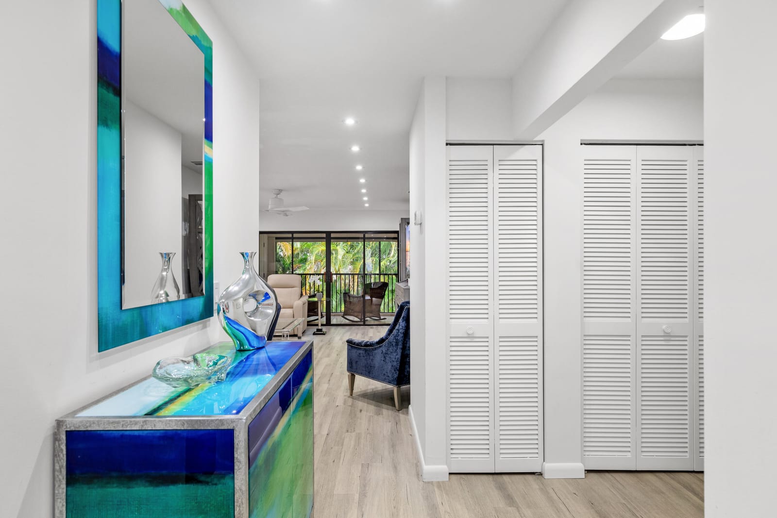 50 Pelican Pointe Drive 204 — photo 4