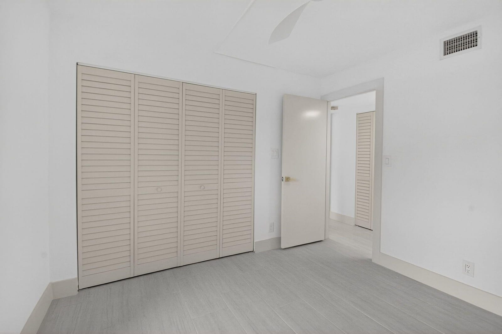 7547 S Oriole Boulevard 101, Delray Beach, FL 33446 photo 23