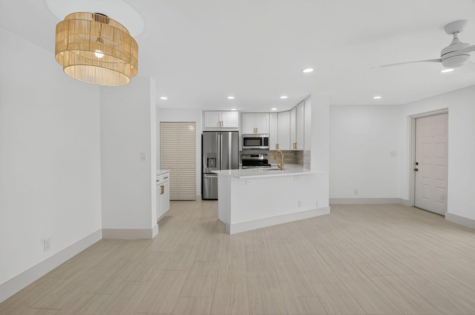 7547 S Oriole Boulevard 101, Delray Beach, FL 33446 photo 5