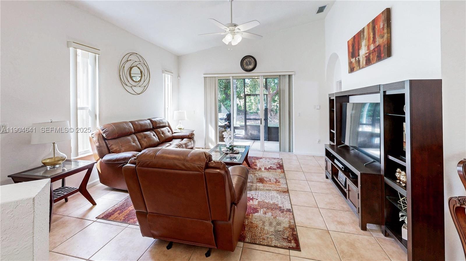 1640 NE 37th Avenue — photo 7
