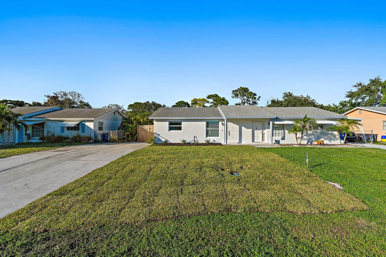 1015 Riverwood Lane, Jupiter, FL 33458 photo 2