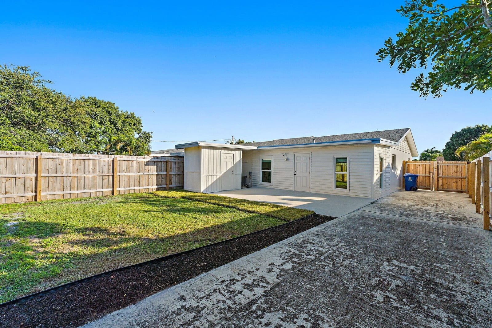 1015 Riverwood Lane, Jupiter, FL 33458 photo 23