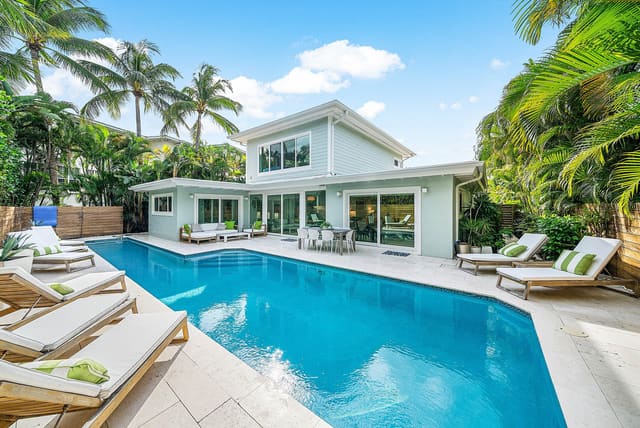 4217 N County Road, Gulf Stream, FL 33483