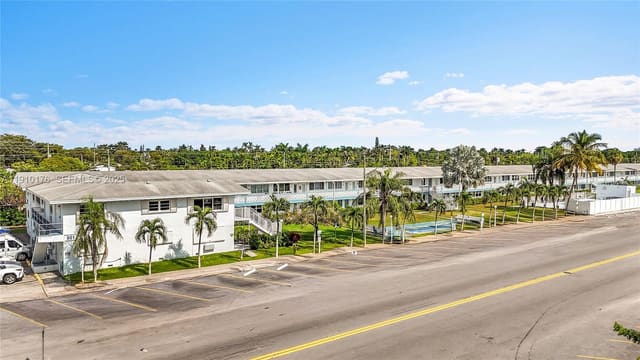 801 Atlantic Shores Boulevard 203, sold in Diplomat Garden Co-Op, Hallandale Beach, FL