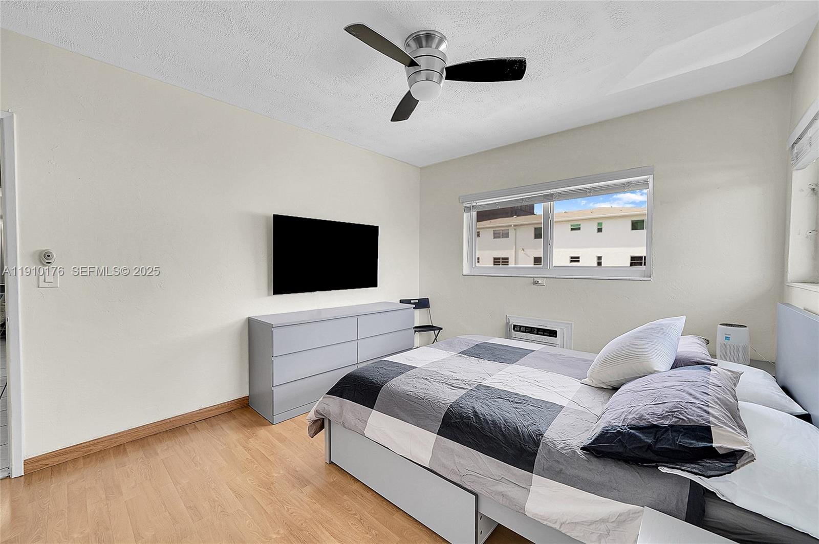 801 Atlantic Shores Boulevard 203, Hallandale Beach, FL 33009 photo 24