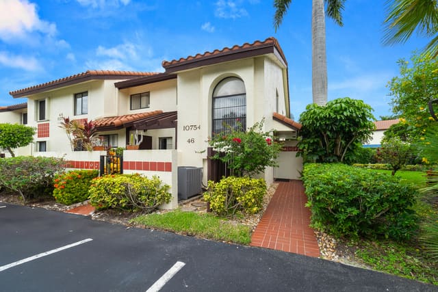 10754 Sun Palm Lane 202, Boynton Beach, FL 33437