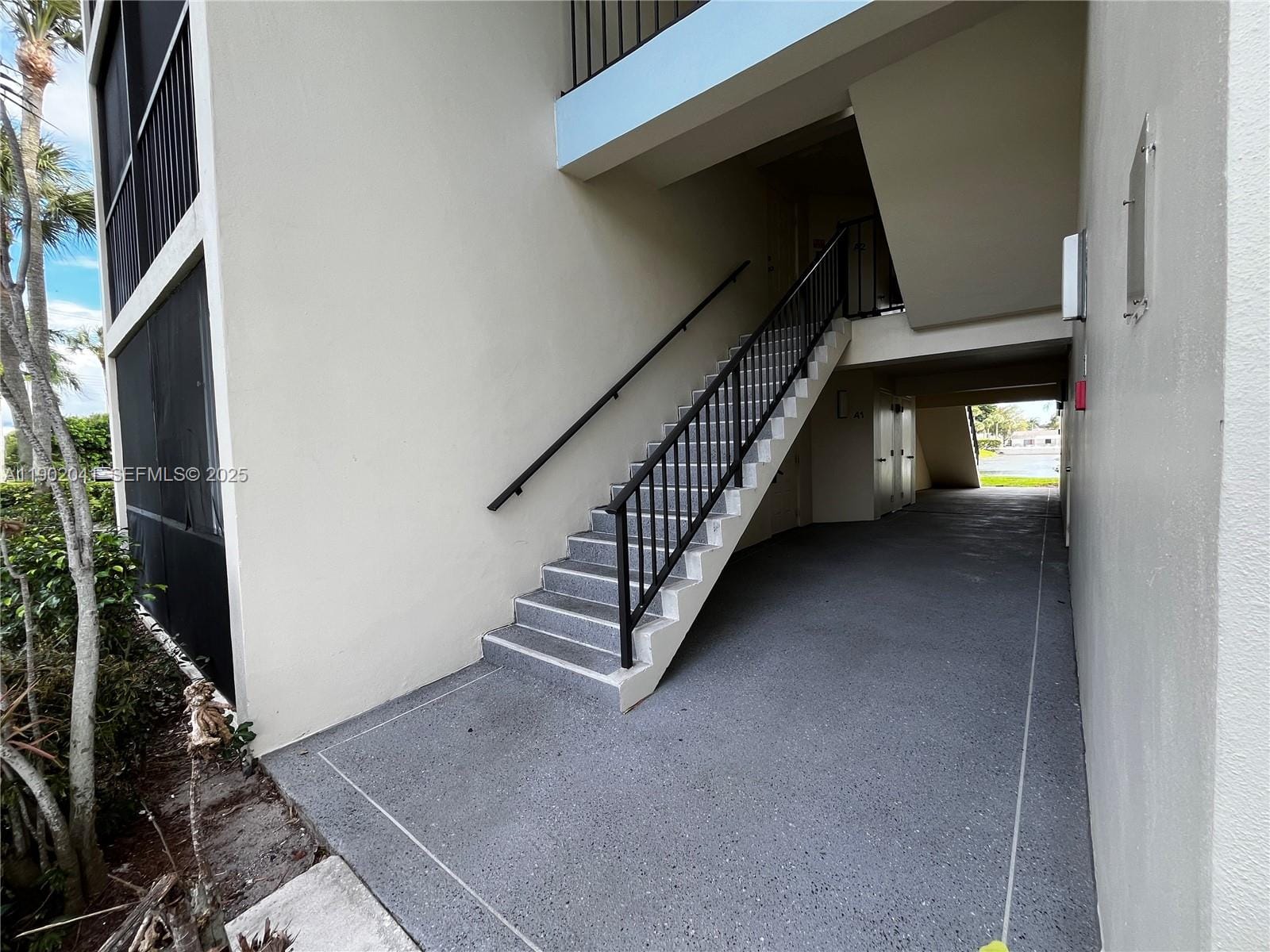 1108 Green Pine Boulevard A1, West Palm Beach, FL 33409 photo 2