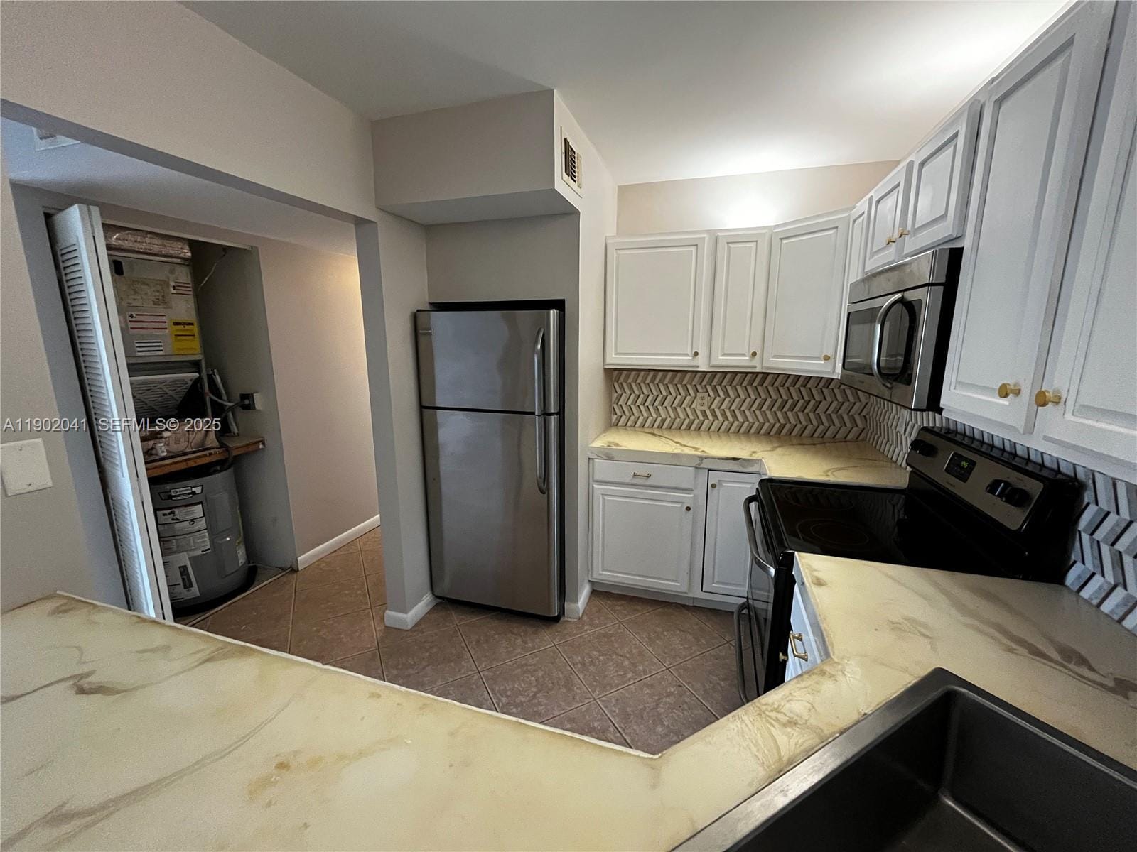 1108 Green Pine Boulevard A1, West Palm Beach, FL 33409 photo 13