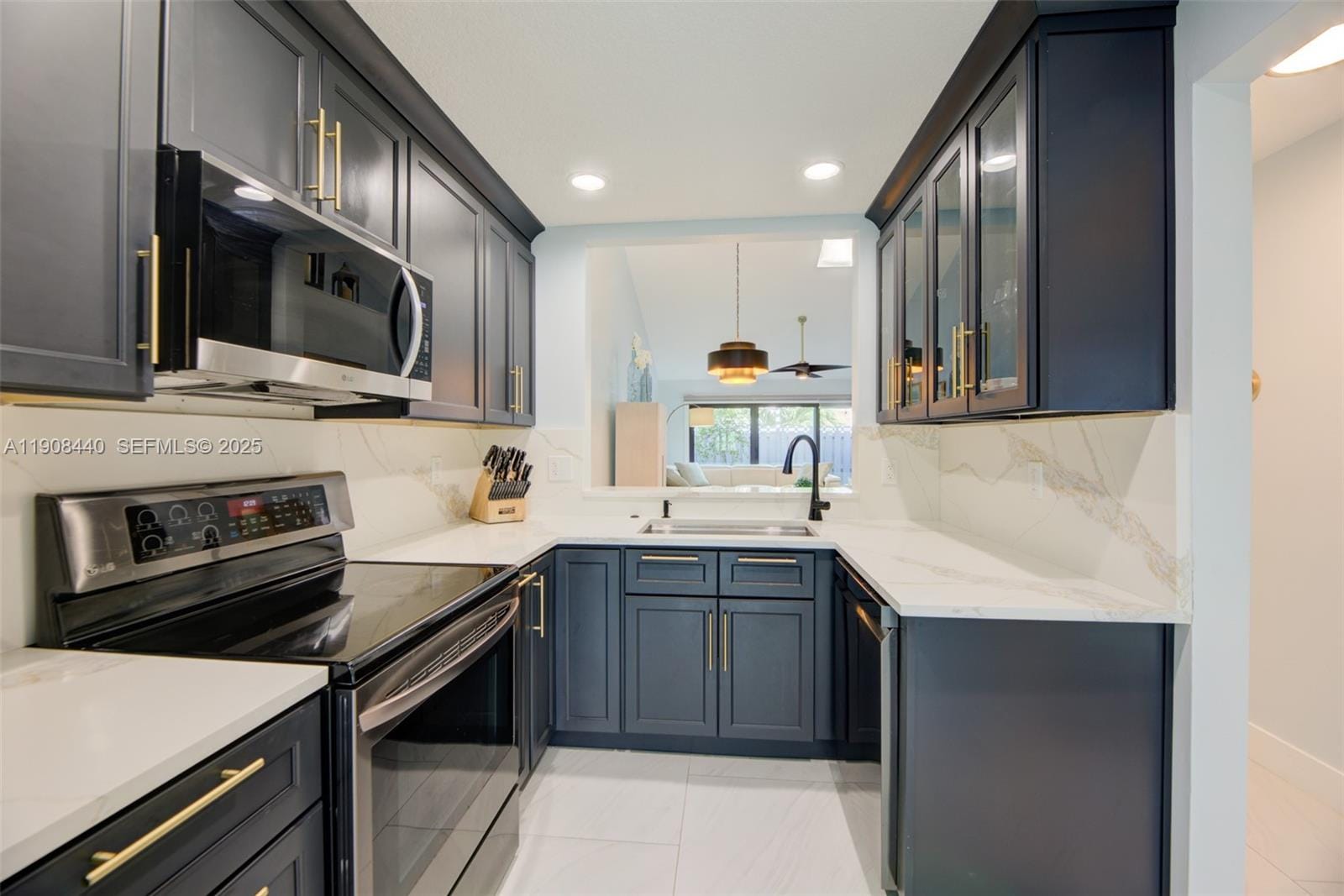 1524 Gabriel Street, Hollywood, FL 33020 photo 3