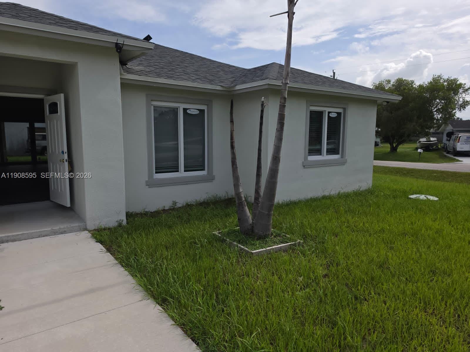482 NW Marion Avenue — photo 11