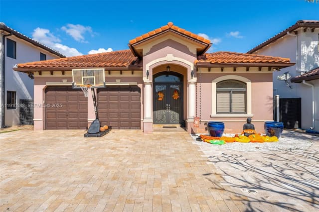 14439 SW 15th Street, sold in Mandys Estates, Miami, FL