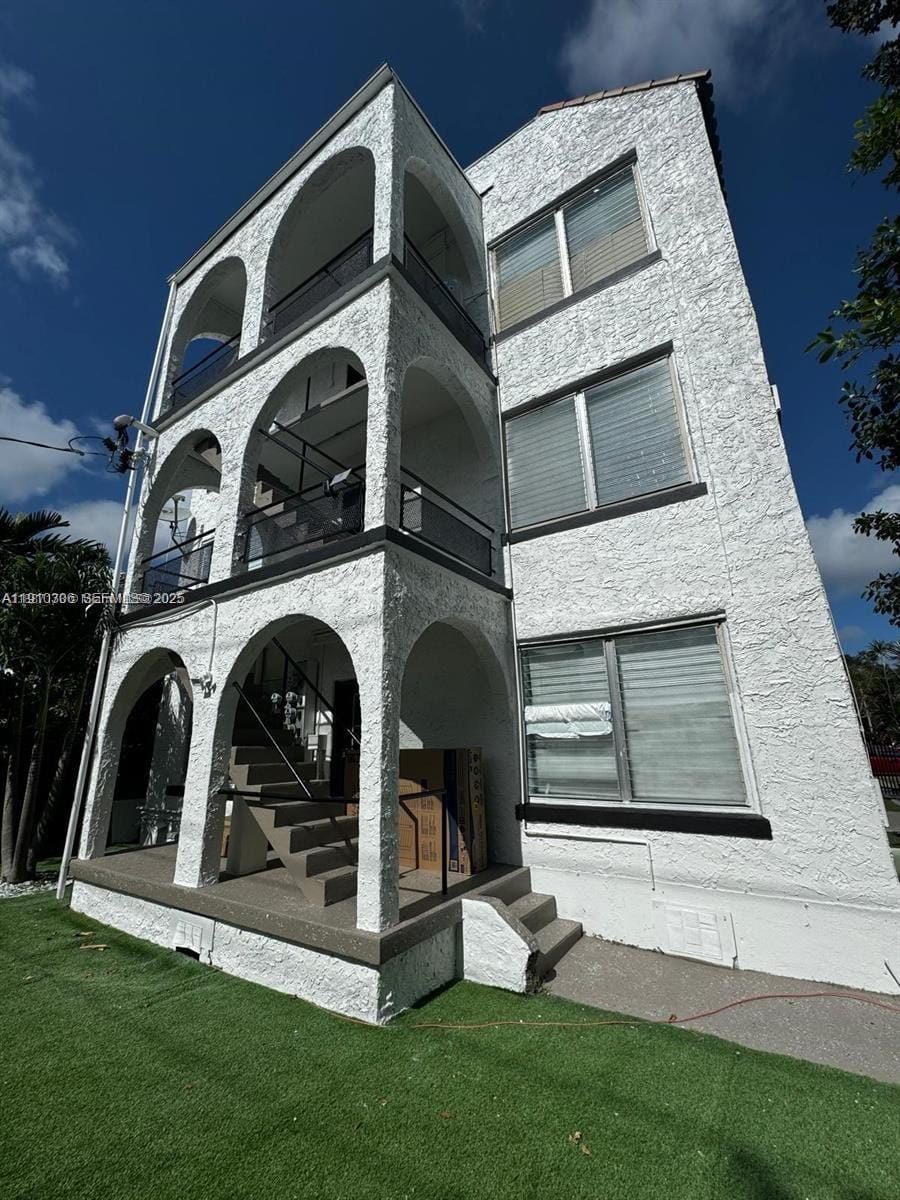 444 Ponce De Leon Boulevard — photo 4