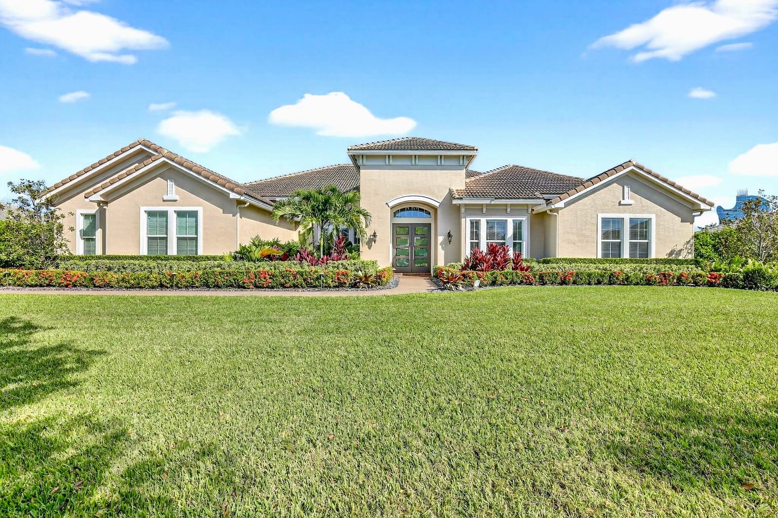 5040 E Sterling Ranch Circle, Davie, FL 33314 photo 3