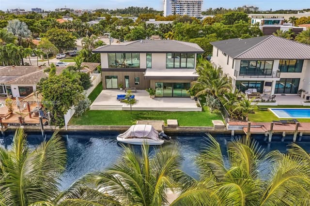 13045 Coronado Terrace, sold in Coronado Harbor 2nd Addn, North Miami, FL