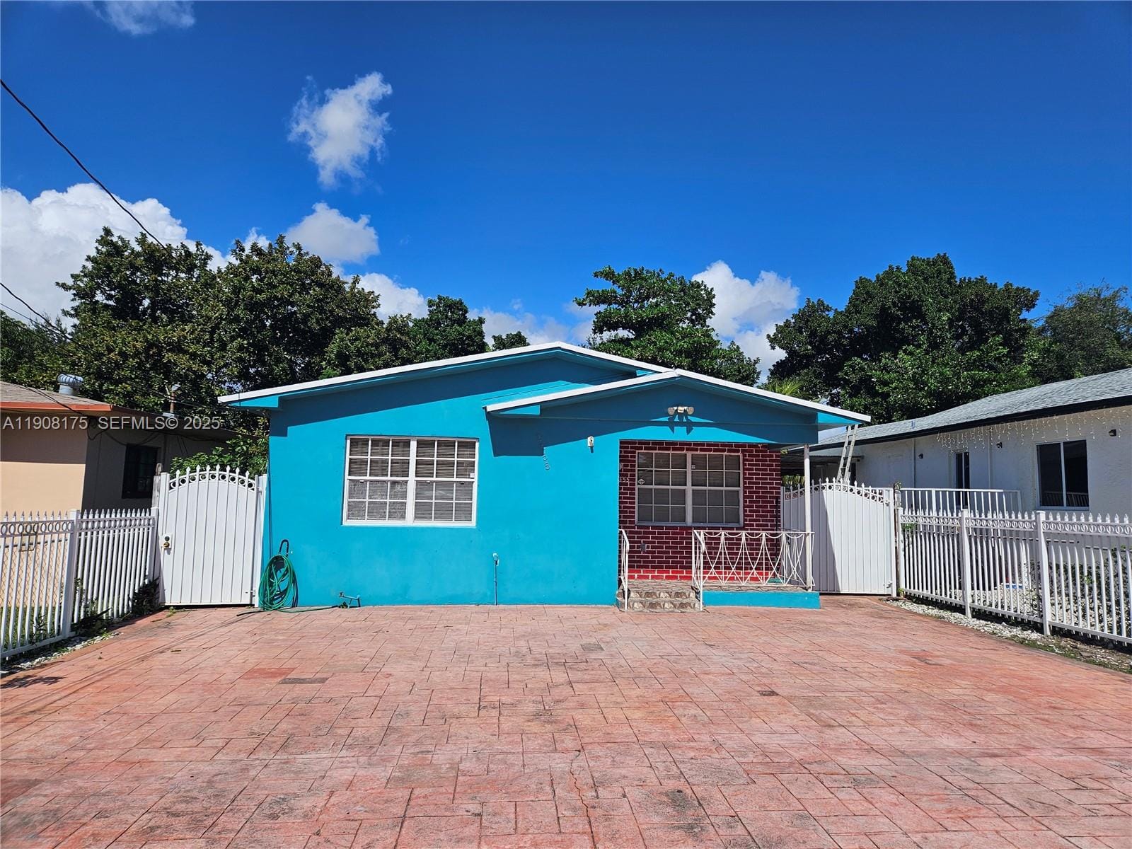 2355 NW 59th Street, Miami, FL 33142 photo 2