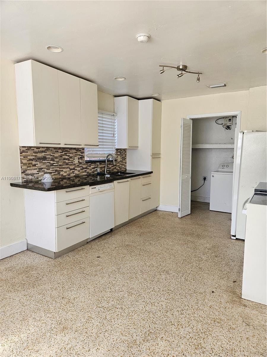 2355 NW 59th Street, Miami, FL 33142 photo 5