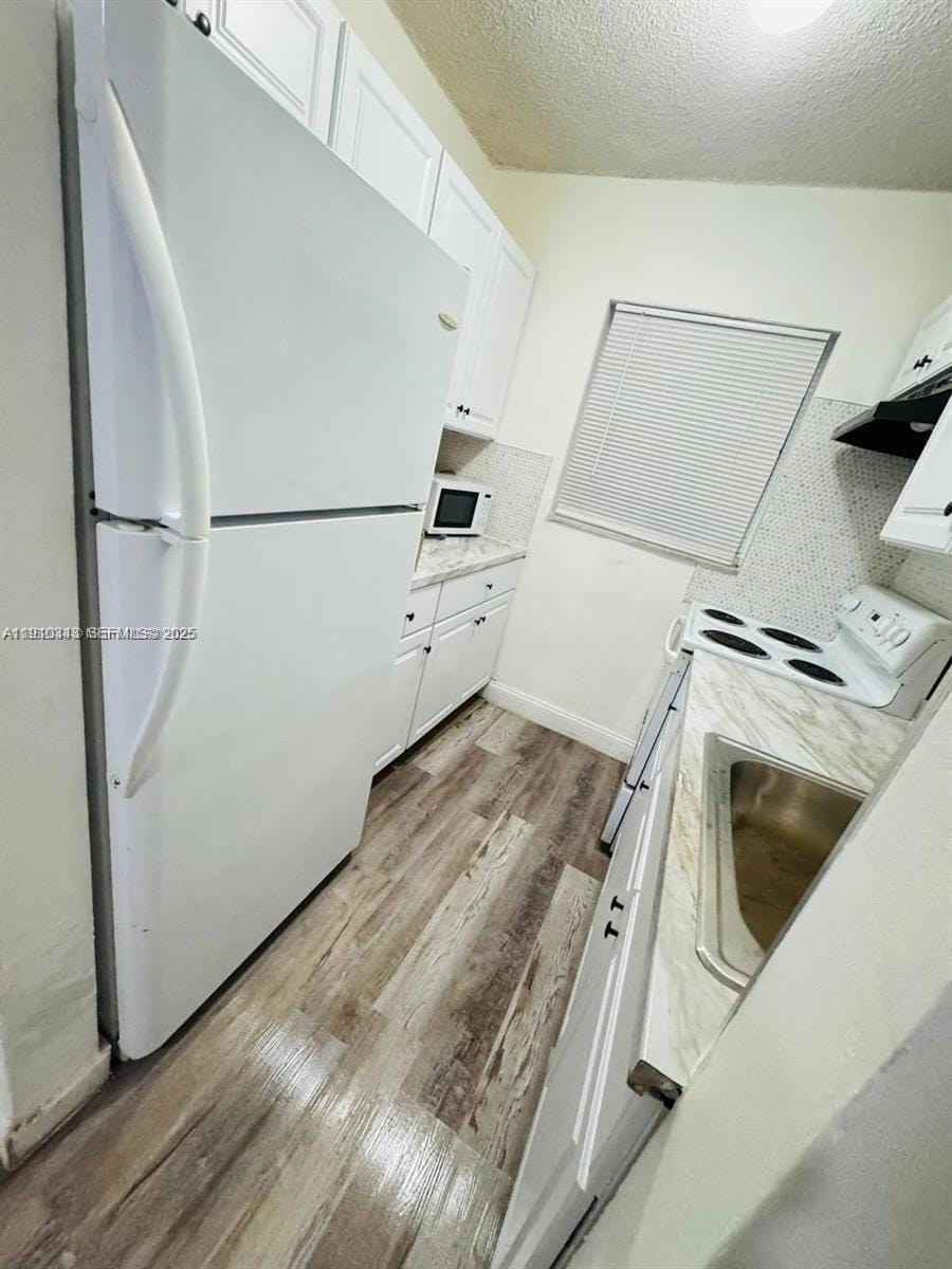 932 NW 5th Street, Miami, FL 33128 photo 13