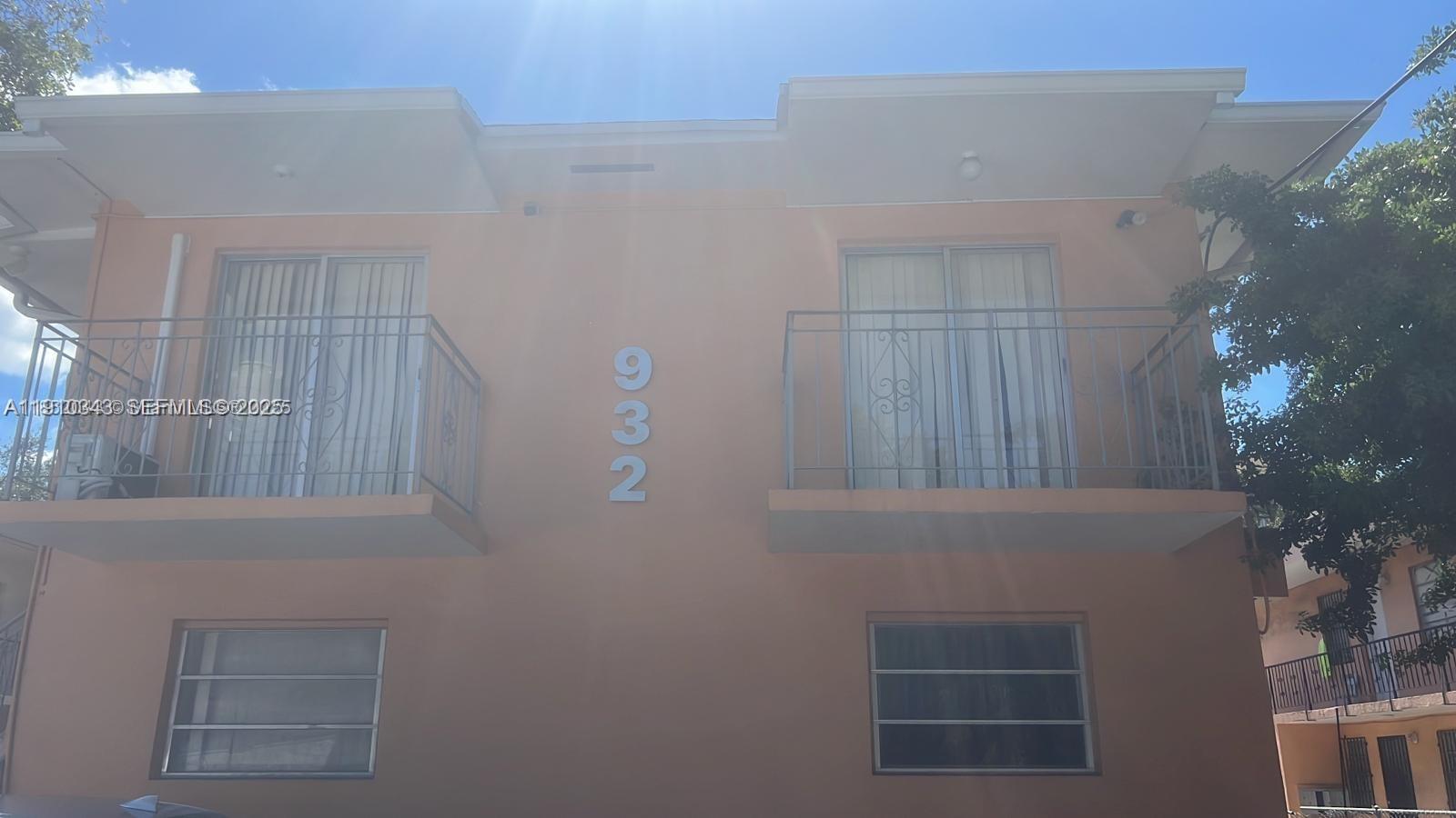 932 NW 5th Street, Miami, FL 33128, Miami