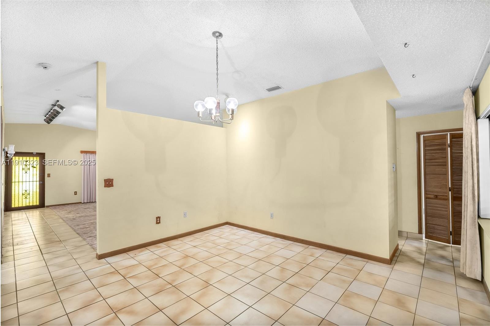 10667 NE 11th Court, Miami Shores, FL 33138 photo 6