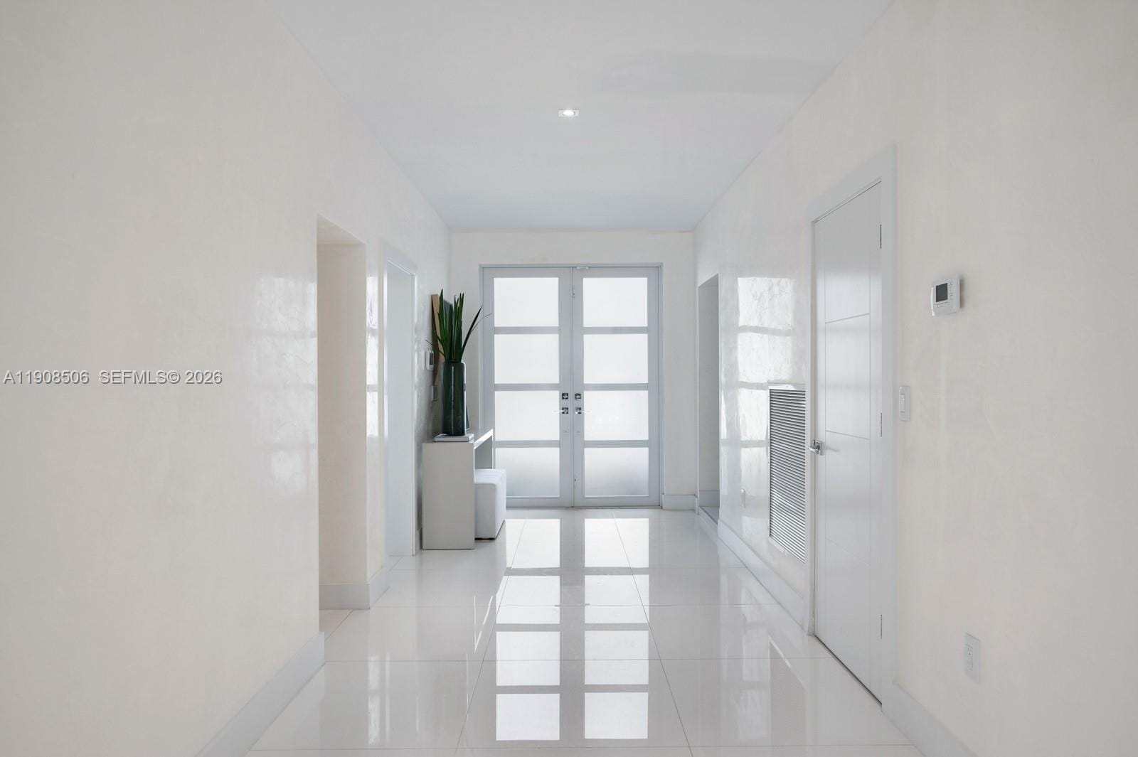 1040 S Shore Drive, Miami Beach, FL 33141 photo 11