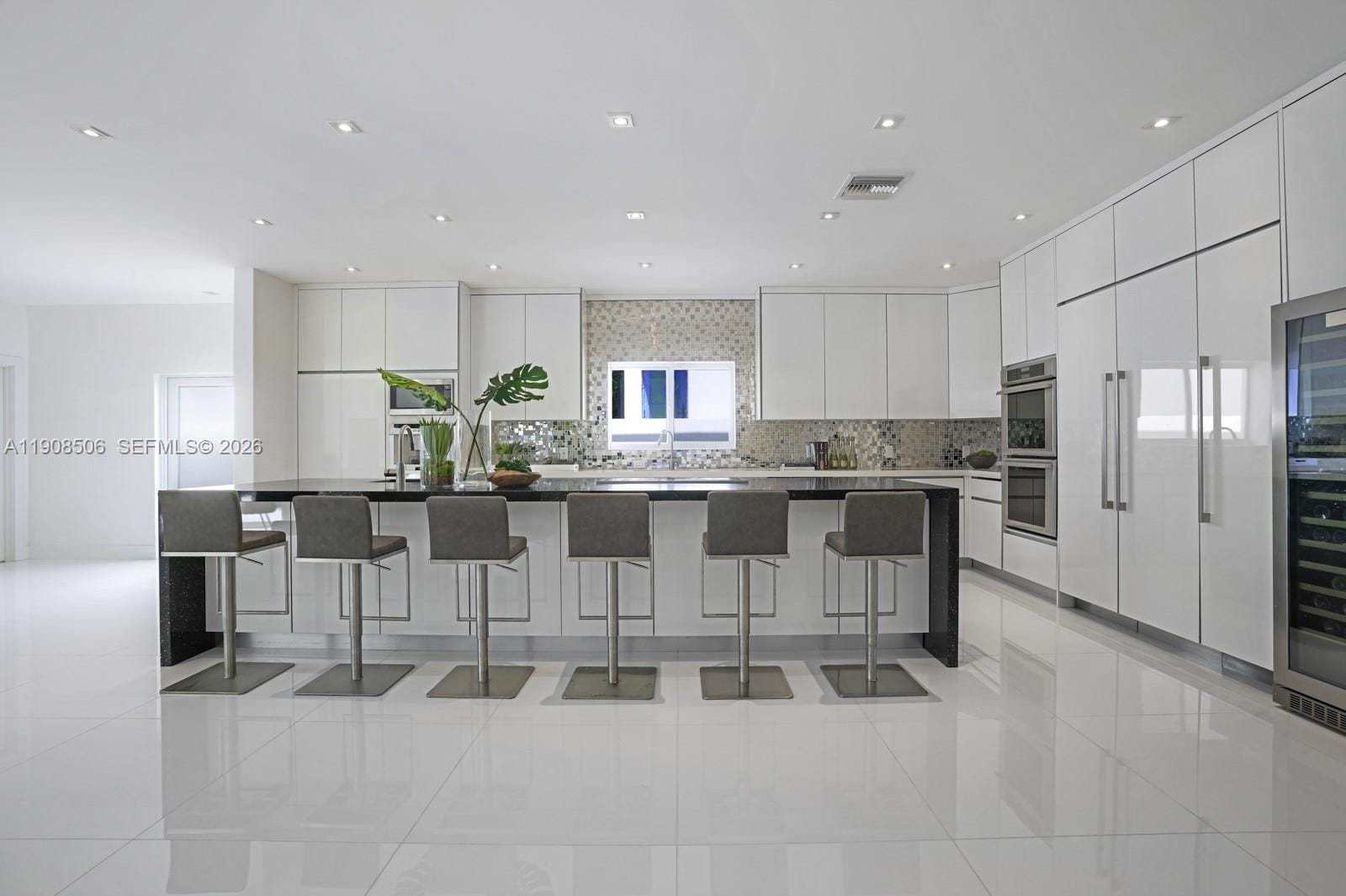 1040 S Shore Drive, Miami Beach, FL 33141 photo 19