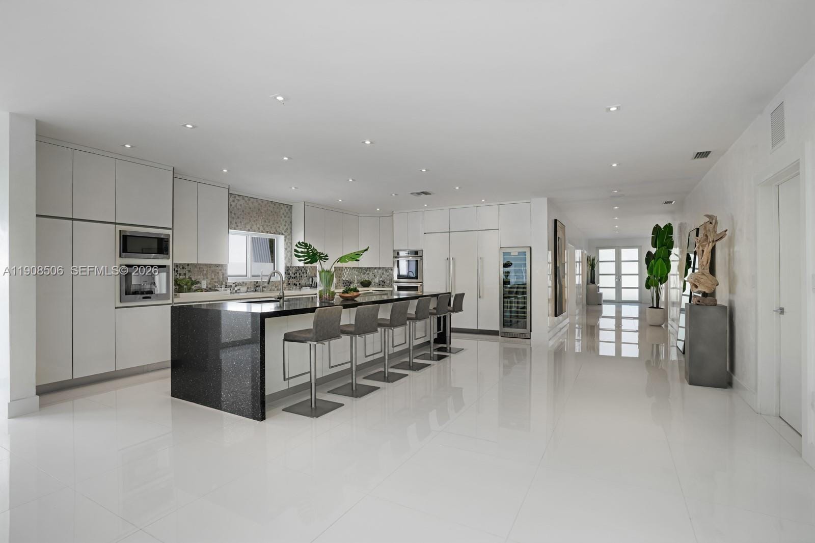 1040 S Shore Drive, Miami Beach, FL 33141 photo 20