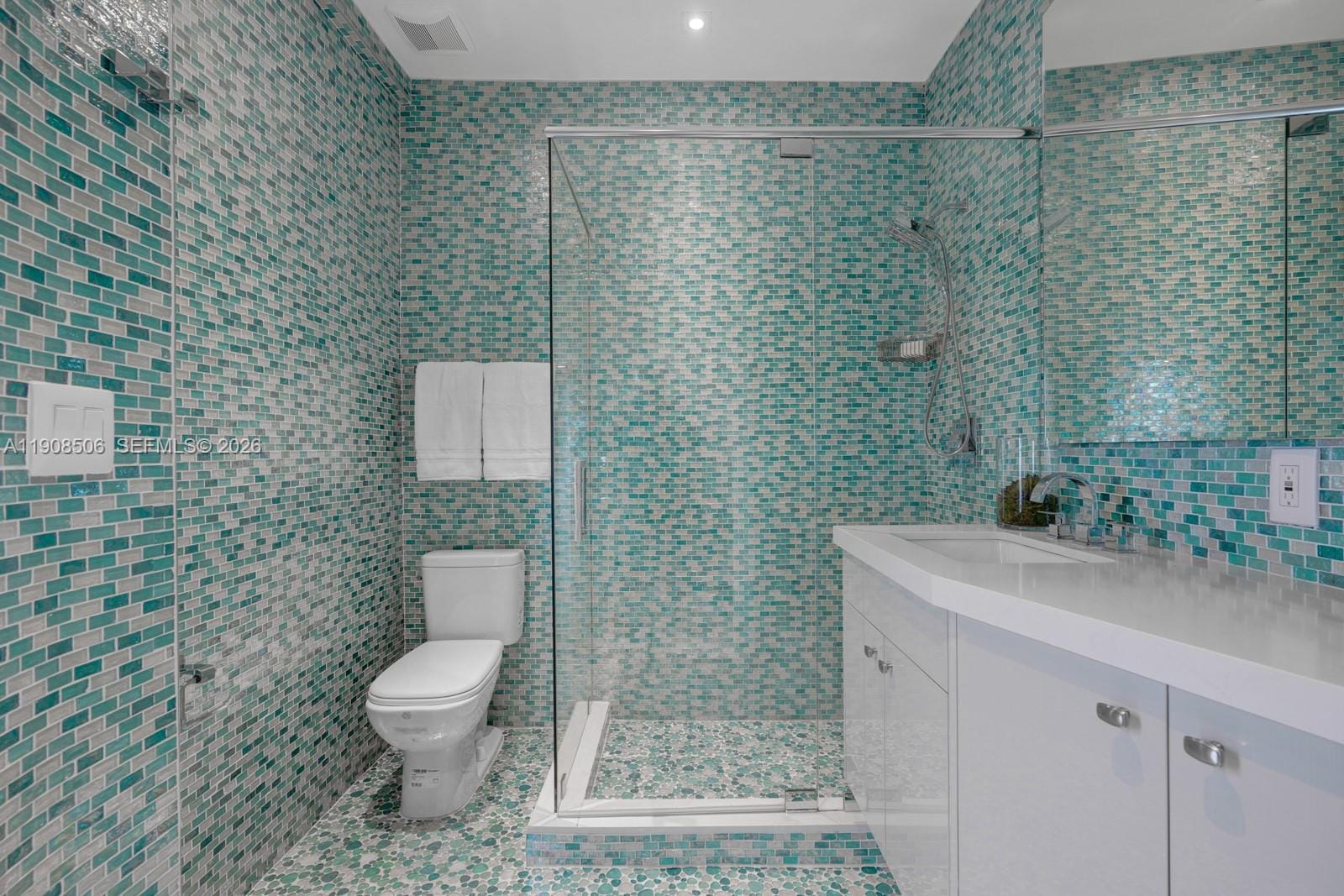 1040 S Shore Drive, Miami Beach, FL 33141 photo 30