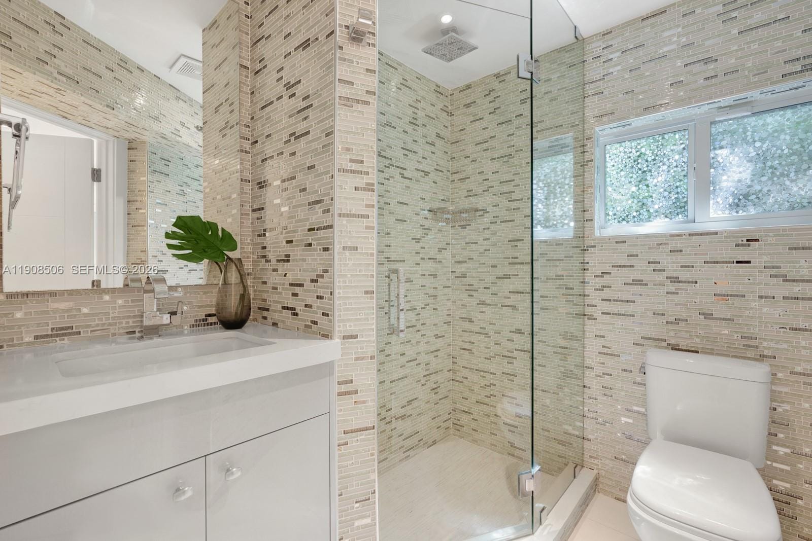 1040 S Shore Drive, Miami Beach, FL 33141 photo 9