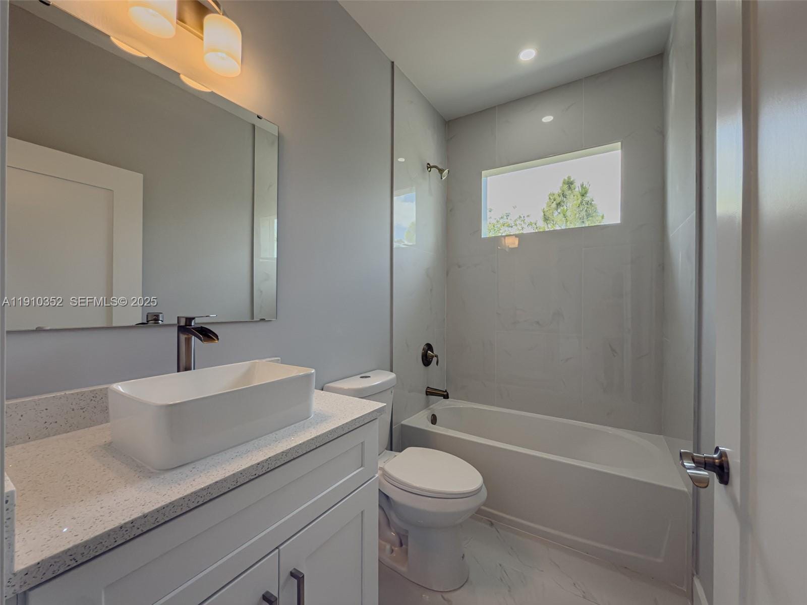 6137 Higgins Avenue, Lehigh Acres, FL 33905 photo 22