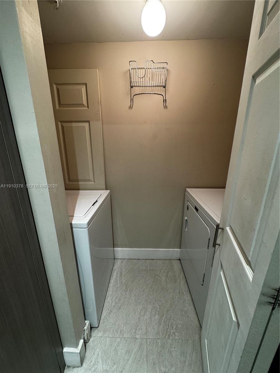 17150 N Bay Road 2102, Sunny Isles Beach, FL 33160 photo 18