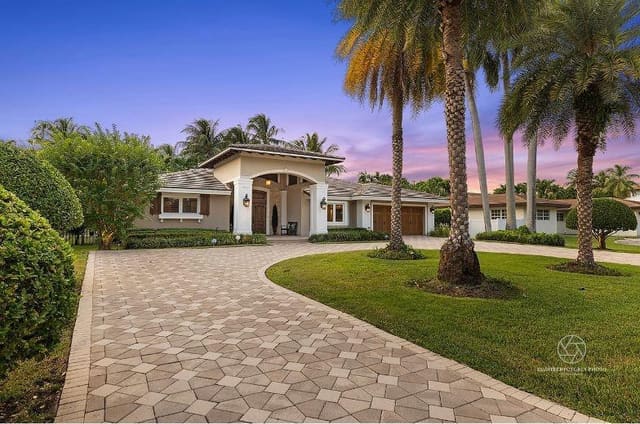 707 NE 26 Avenue, sold in Sunrise Intracoastal, Fort Lauderdale, FL