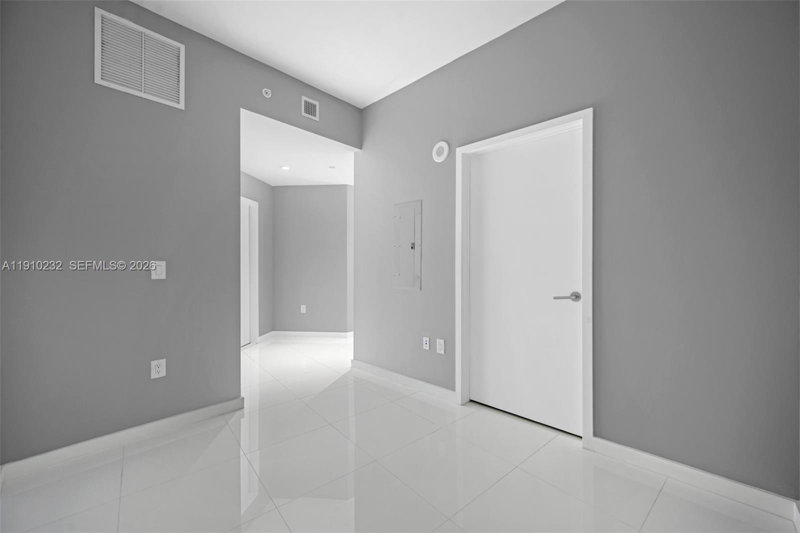 851 NE 1st Avenue 4204, Miami, FL 33132 photo 30