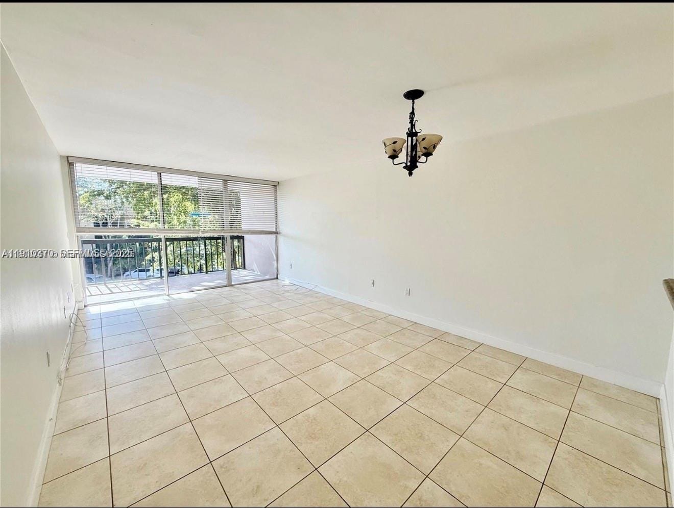10825 SW 112th Avenue 302 — photo 4