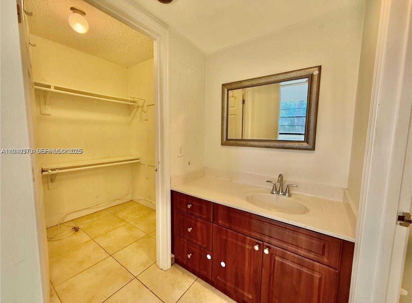 10825 SW 112th Avenue 302 — photo 10