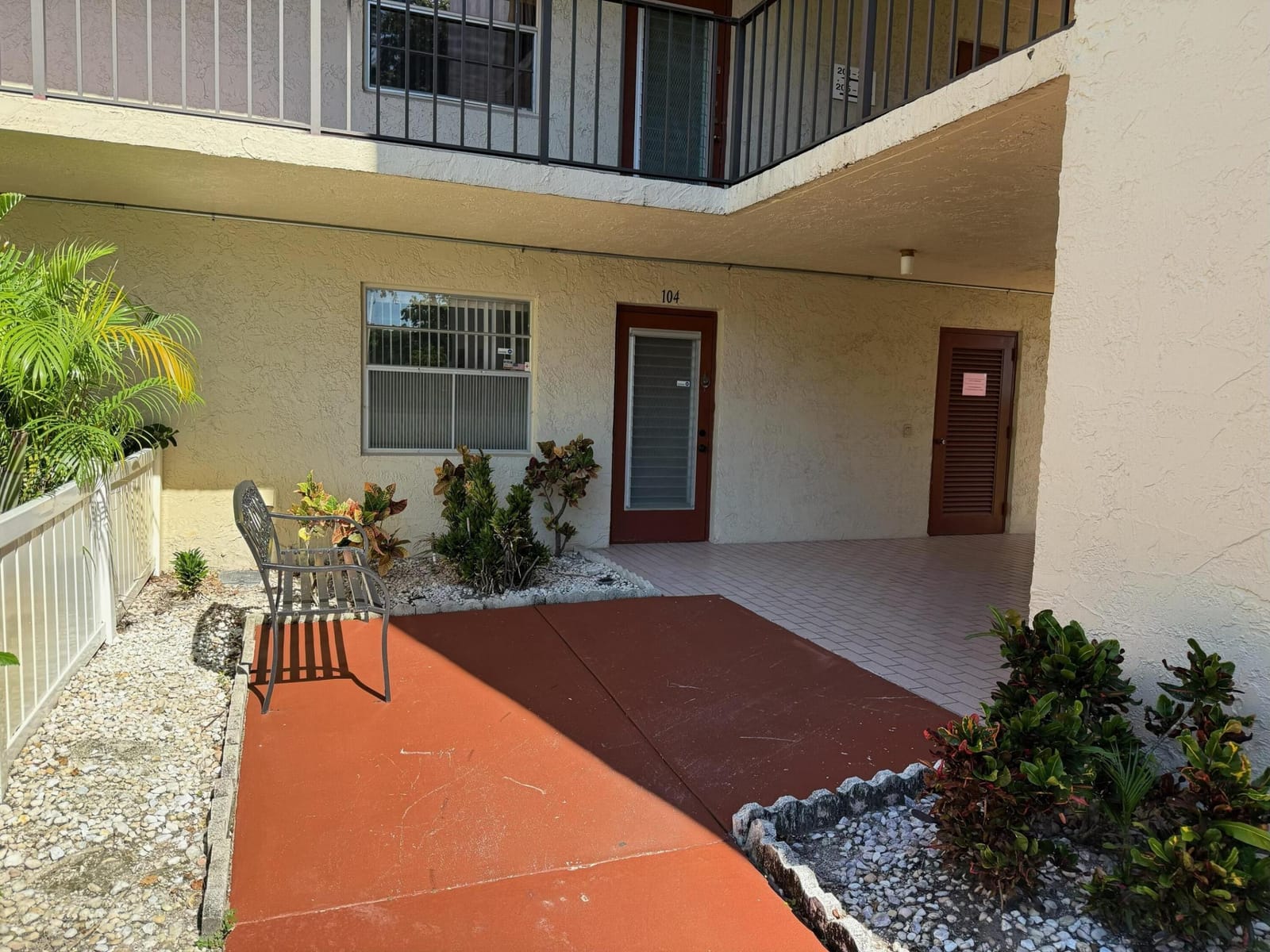 26 Abbey Lane 104, Delray Beach, FL 33446 photo 2