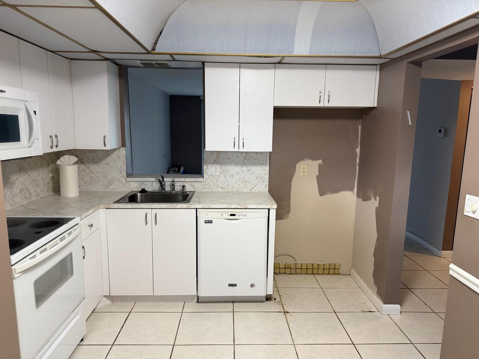 26 Abbey Lane 104, Delray Beach, FL 33446 photo 12
