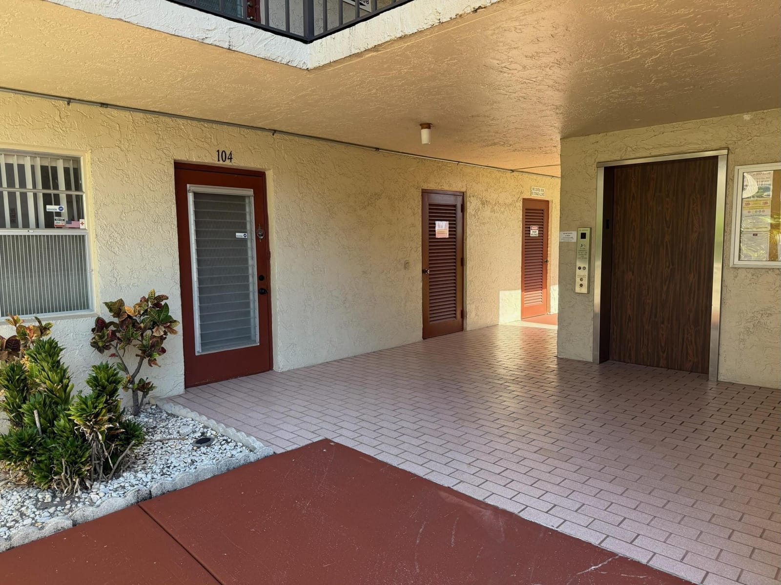 26 Abbey Lane 104, Delray Beach, FL 33446 photo 3