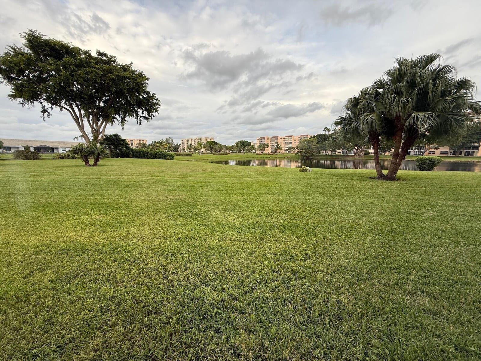 26 Abbey Lane 104, Delray Beach, FL 33446 photo 23