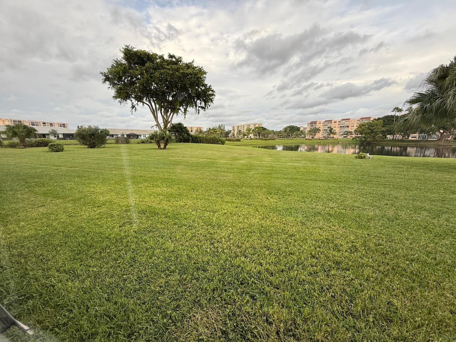 26 Abbey Lane 104, Delray Beach, FL 33446 photo 25