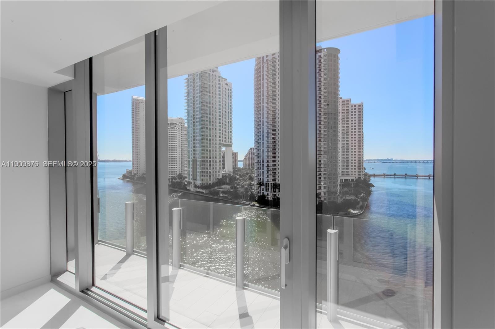 300 Biscayne Blvd Way 1003 — photo 2