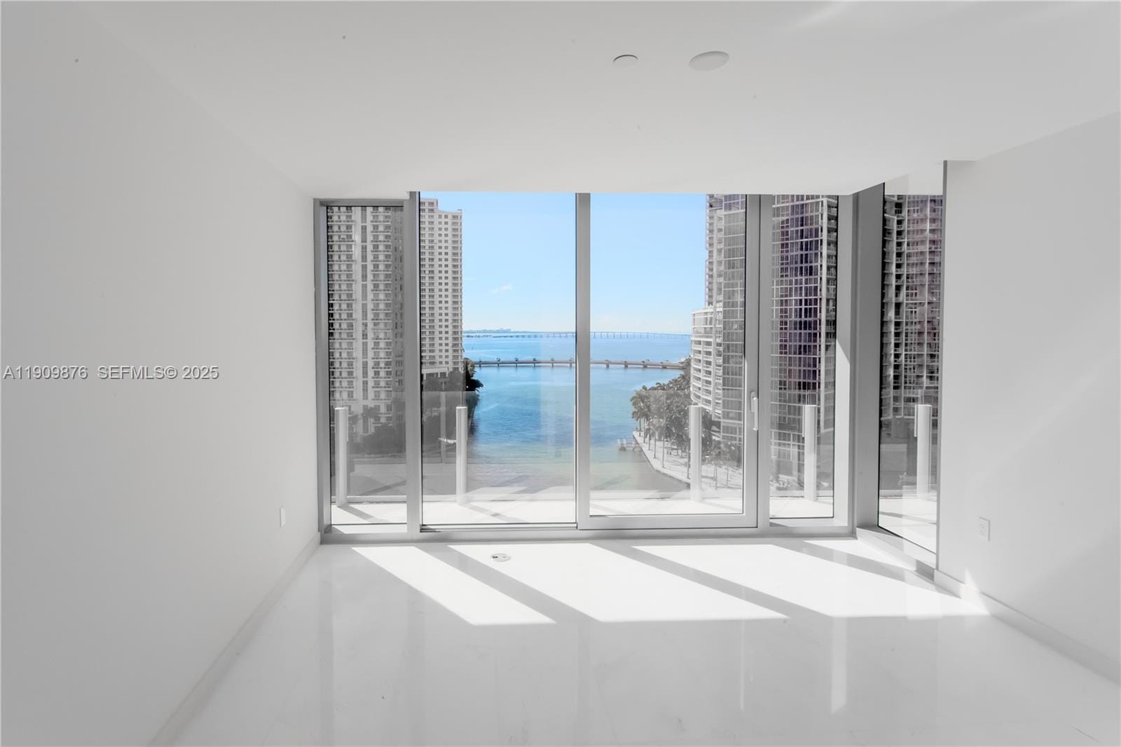 300 Biscayne Blvd Way 1003, Miami, FL 33131 photo 15
